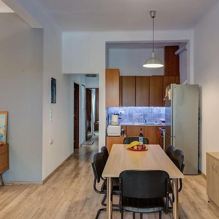 Renovated, Open And Functional Old City House 이라클리온 외부 사진
