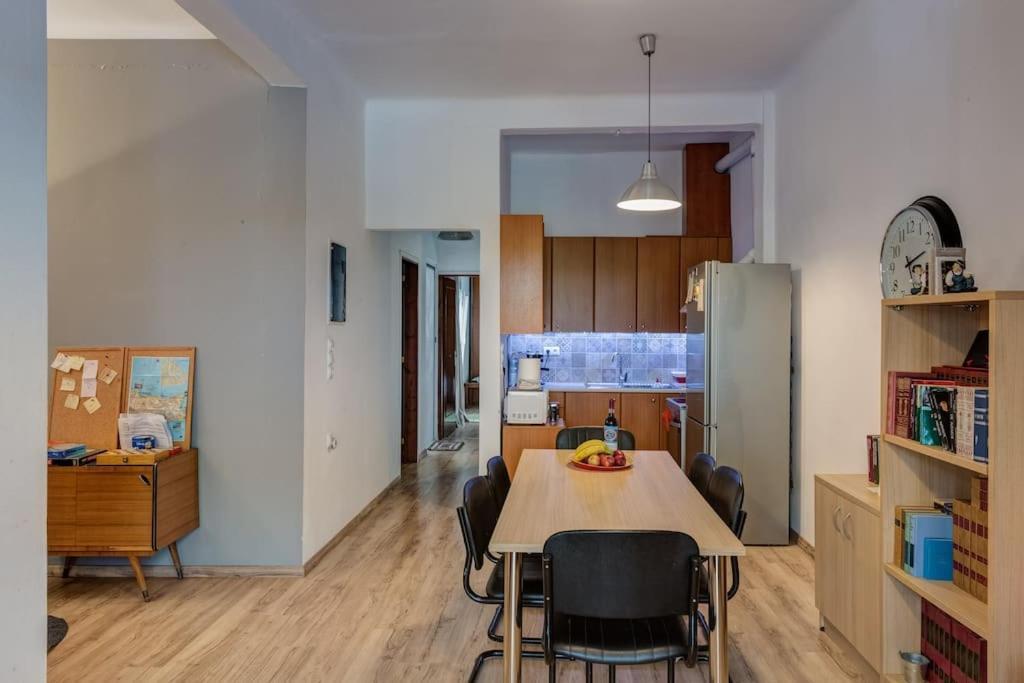Renovated, Open And Functional Old City House 이라클리온 외부 사진