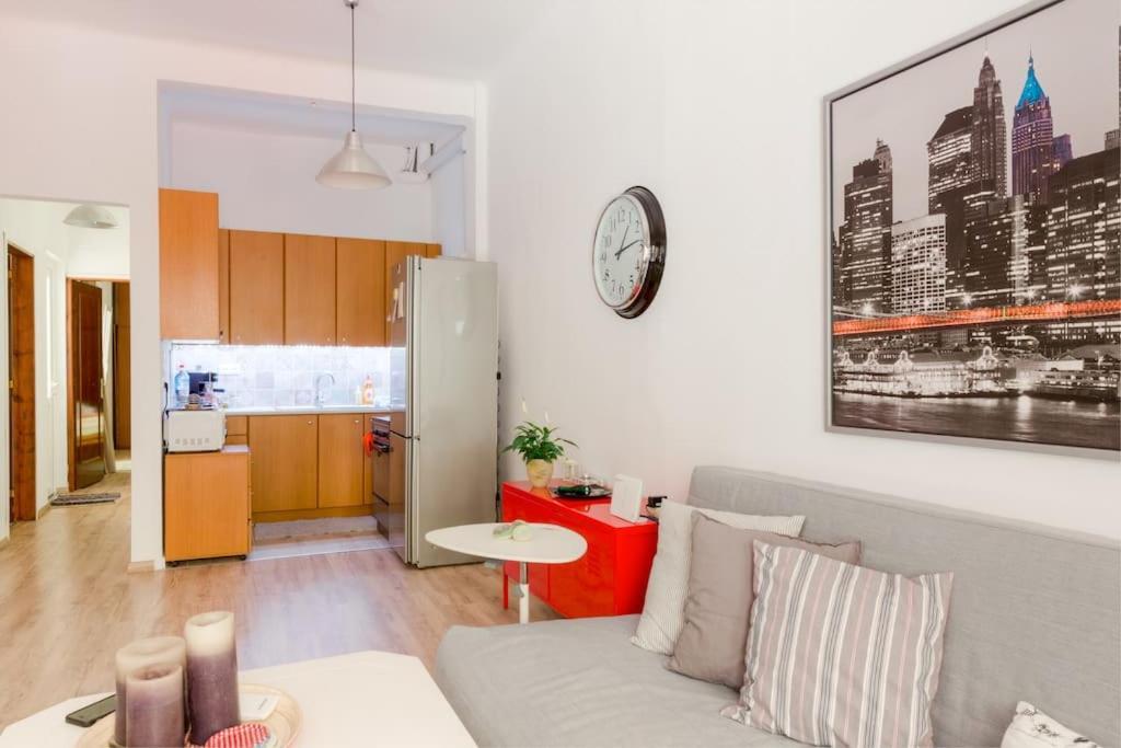 Renovated, Open And Functional Old City House 이라클리온 외부 사진